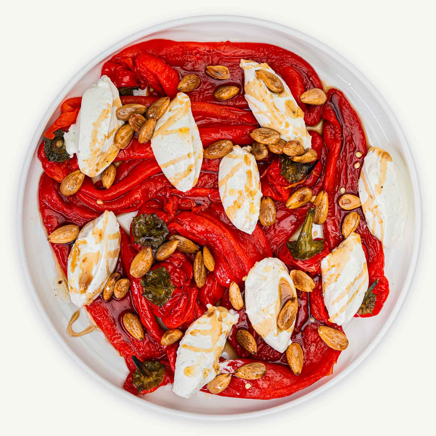 Pieczona papryka z&nbsp;wędzonym labneh
